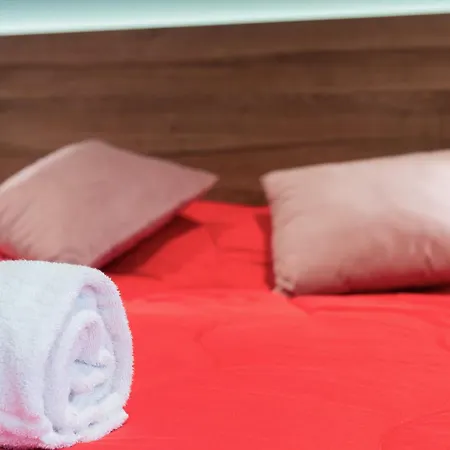 Ξενοδοχείο με διαμερίσματα Le Stanze Di Gianmarmo - Galleria 41037 3*